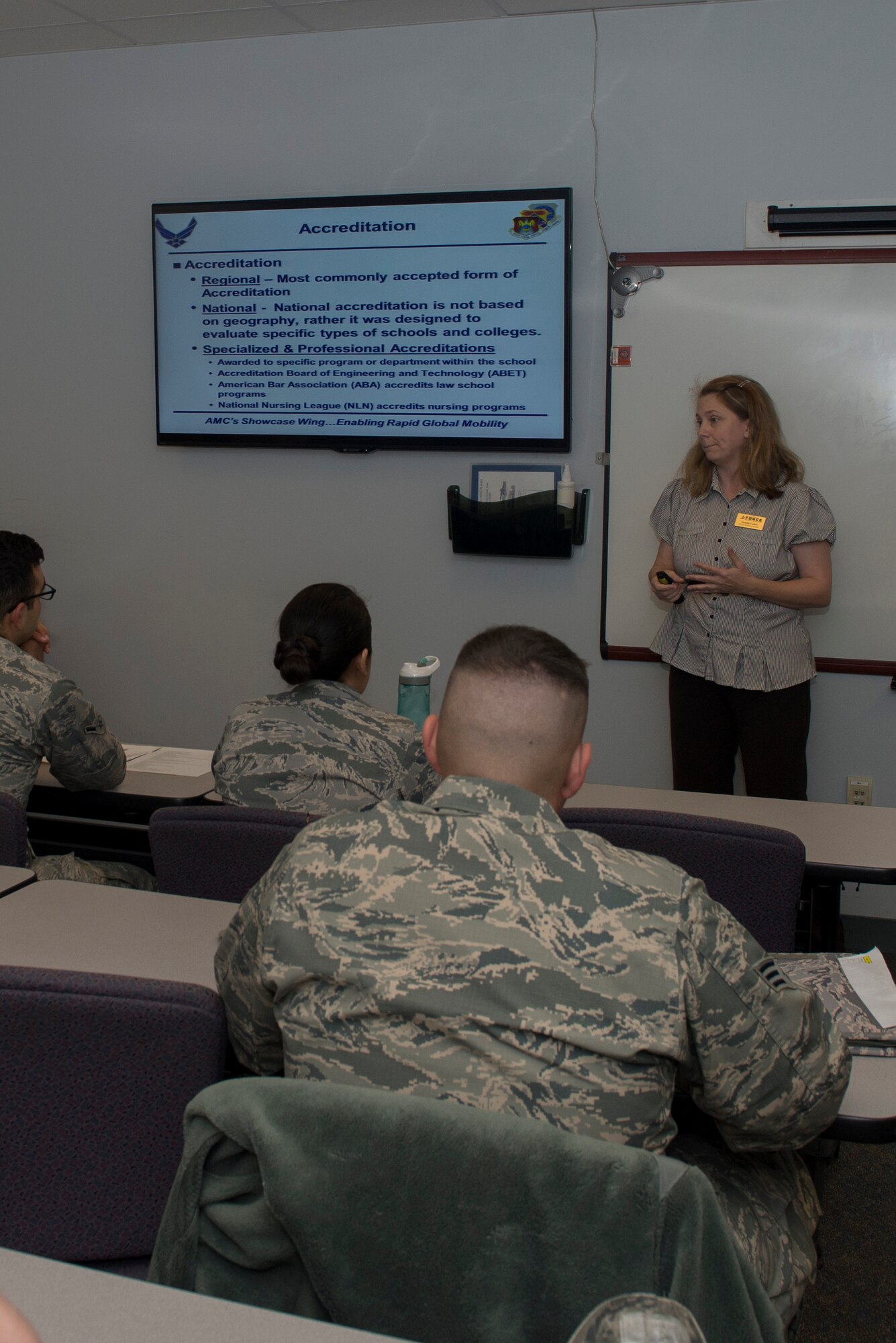 Team Scott airmen attended classes during a two-day conference led by airmen Oct. 20-21, 2015 at Scott Air Force Base, Ill. The two-day First Four Leadership Conference or FALCON is held annually for airmen to reach out for information they want to learn. Classes like From Stripes to Bars, Financial Management, and Public Speaking were very popular among the airmen and received great participation. (U.S. Air Force photo/ Airman 1st Class Kiana Brothers)