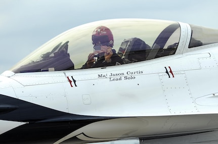 The U.S. Air Force Aerial Demonstration Squadron “Thunderbirds” practice performing F-16 acrobatic maneuvers Oct. 29, 2015 at Joint Base San Antonio-Randolph, Texas. The Thunderbirds team members arrived in preparation for the 2015 JBSA-Randolph Air Show and Open House to be held Oct. 31 and Nov. 1.  Air shows allow the Air Force to display the capabilities of our aircraft to the American taxpayer through aerial demonstrations and static displays and allowing attendees to get up close and personal to see some of the equipment and aircraft used by the U.S. military today.  (U.S. Air Force photo by Joel Martinez)