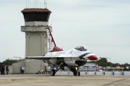 The U.S. Air Force Aerial Demonstration Squadron “Thunderbirds” practice performing F-16 acrobatic maneuvers Oct. 29, 2015 at Joint Base San Antonio-Randolph, Texas. The Thunderbirds team members arrived in preparation for the 2015 JBSA-Randolph Air Show and Open House to be held Oct. 31 and Nov. 1.  Air shows allow the Air Force to display the capabilities of our aircraft to the American taxpayer through aerial demonstrations and static displays and allowing attendees to get up close and personal to see some of the equipment and aircraft used by the U.S. military today.  (U.S. Air Force photo by Joel Martinez)