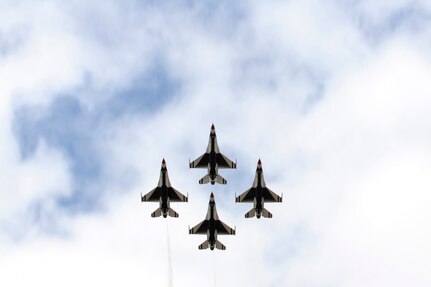 The U.S. Air Force Aerial Demonstration Squadron “Thunderbirds” practice performing F-16 acrobatic maneuvers Oct. 29, 2015 at Joint Base San Antonio-Randolph, Texas. The Thunderbirds team members arrived in preparation for the 2015 JBSA-Randolph Air Show and Open House to be held Oct. 31 and Nov. 1.  Air shows allow the Air Force to display the capabilities of our aircraft to the American taxpayer through aerial demonstrations and static displays and allowing attendees to get up close and personal to see some of the equipment and aircraft used by the U.S. military today.  (U.S. Air Force photo by Melissa Peterson)
