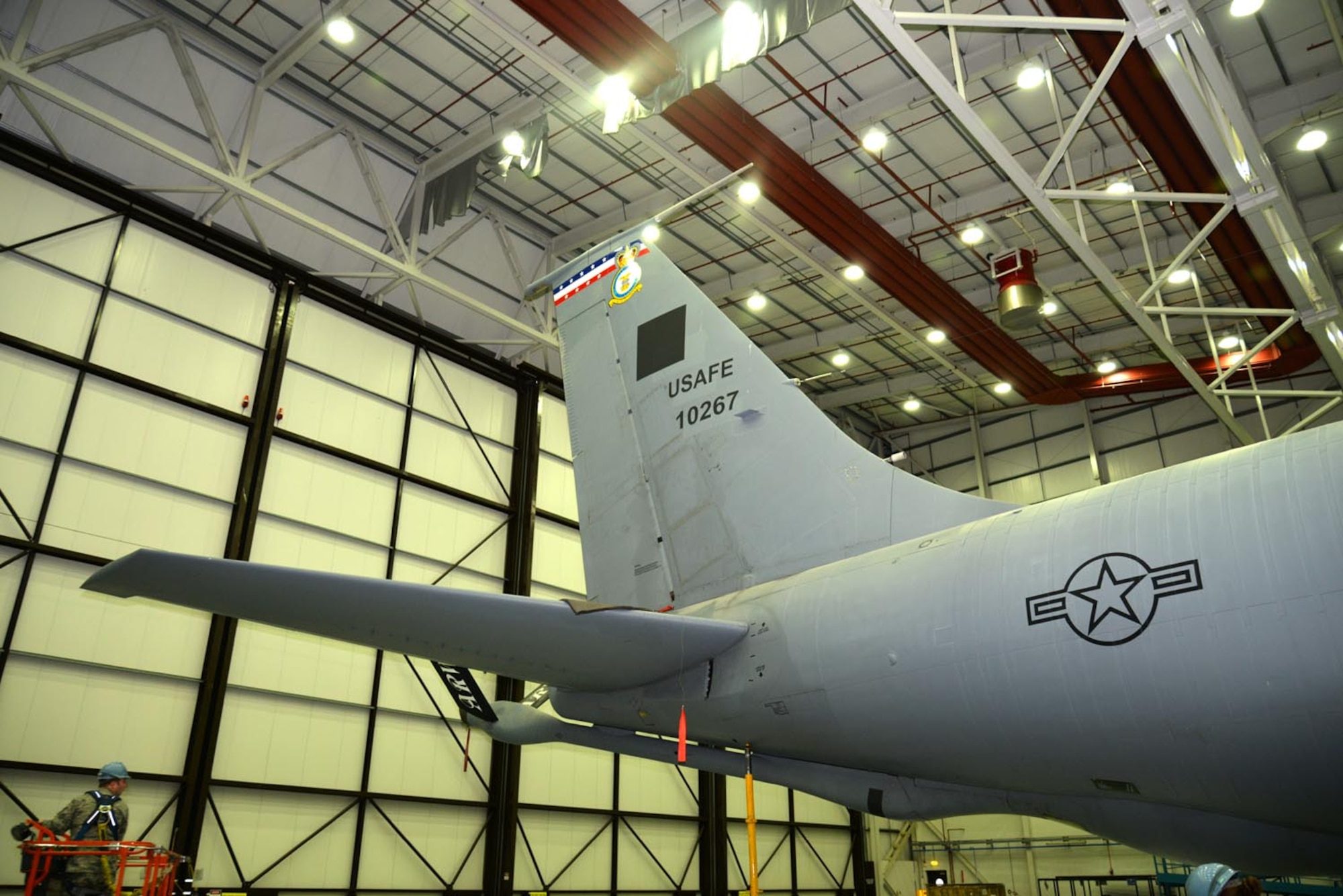 A black box stenciled on the tail of a KC-135 Stratotanker awaits the placement of its “D” decal – together forming the “Square D” Oct. 21, 2015, on RAF Mildenhall, England. The tanker was reassigned from McConnell Air Force Base, Kan., and arrived in September, when the tail was removed in order to repair a broken part. Once replaced, the aircraft was primed and repainted with the 100th Air Refueling Wing’s Square D, which honors the base’s heritage with the 100th Bombardment Group. (U.S. Air Force photo by Karen Abeyasekere/Released)