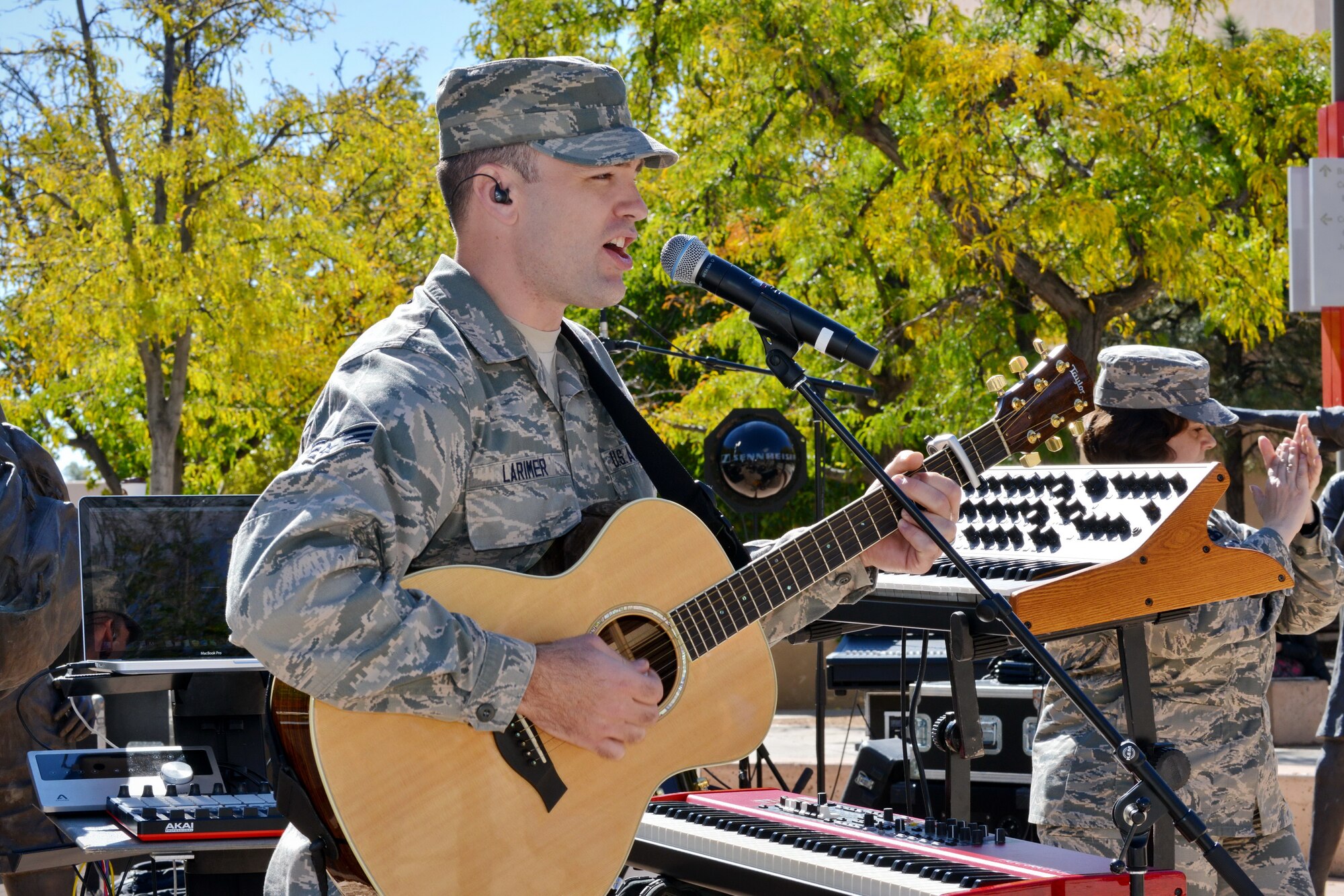 Senior Airman Craig Larimer of the U.S. Air Force Academy band Blue Steel performs at UNM Oct. 23. (Photo by Jamie Burnett)