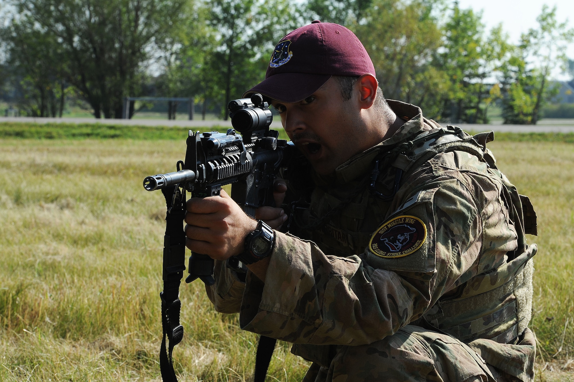 Staff Sgt. Jesse Koritar, 91st Security Forces Group Global Strike Challenge team, yells out commands during tactical training at Minot Air Force Base, N.D., Sept. 2, 2015. As one of the team captains for the 91st SFG GSC team, Koritar is pushing his team mentally and physically every day to train for the upcoming competition.  (U.S. Air Force photo / Senior Airman Kristoffer Kaubisch)   