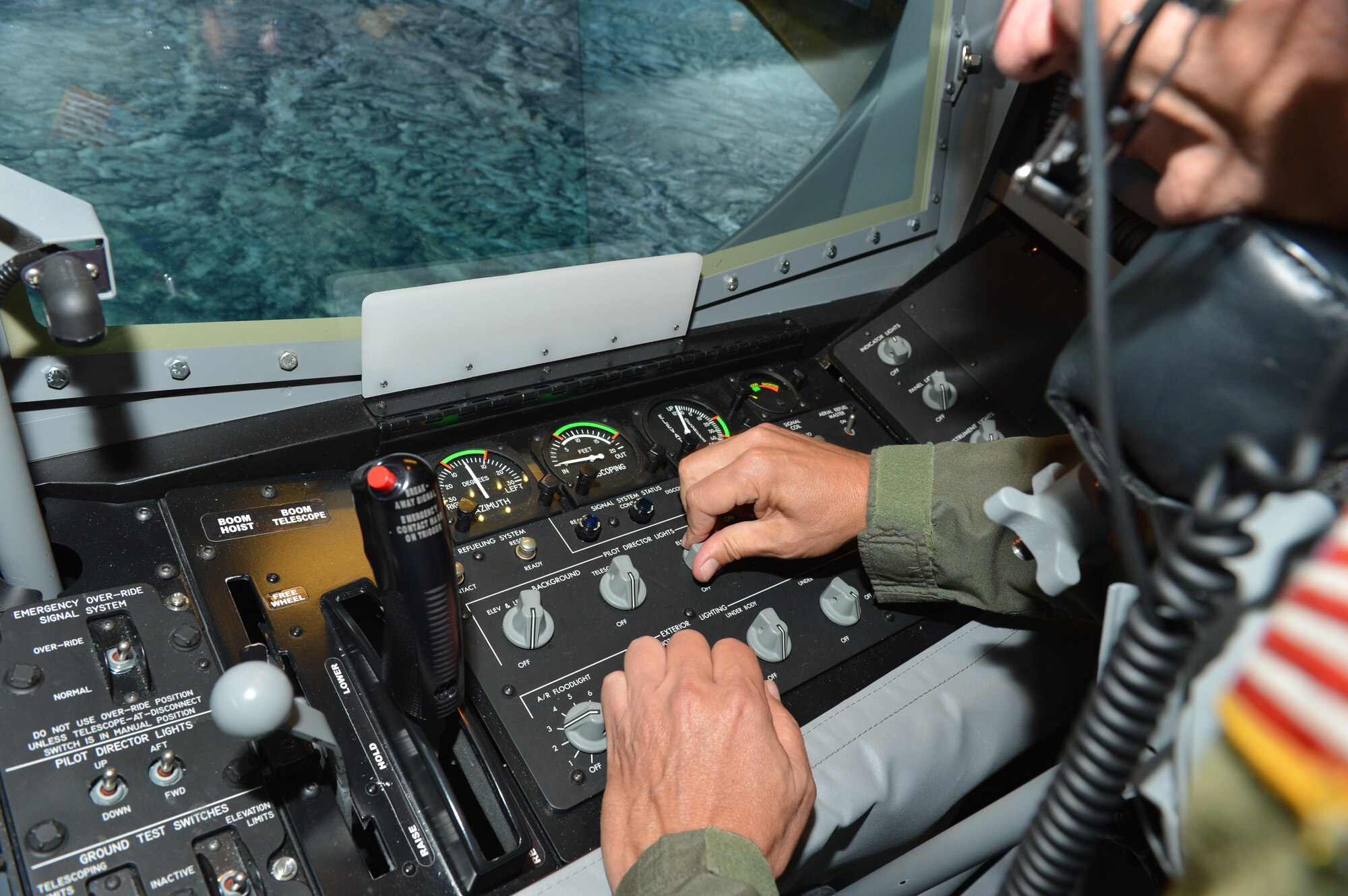 Nebraska Air National Guard boom operators hone their skills refueling aircraft in the newly acquired boom operator simulator located at the 155th Air Refueling Wing, Lincoln, Neb, Aug. 25. The Nebraska Air Guard is the first Guard unit to receive the BOSS 59-1495.
