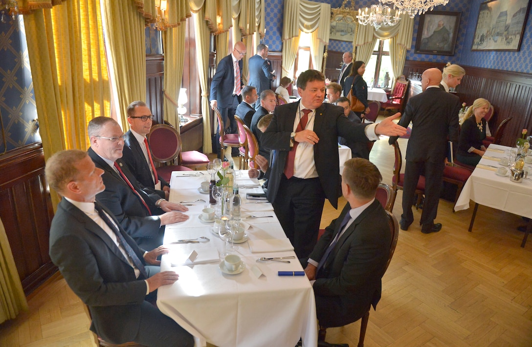 U.S. Deputy Defense Secretary Bob Work, second from left, meets with Norwegian defense leaders in Oslo, Norway, Sept. 8, 2015. DoD photo by Glenn Fawcett