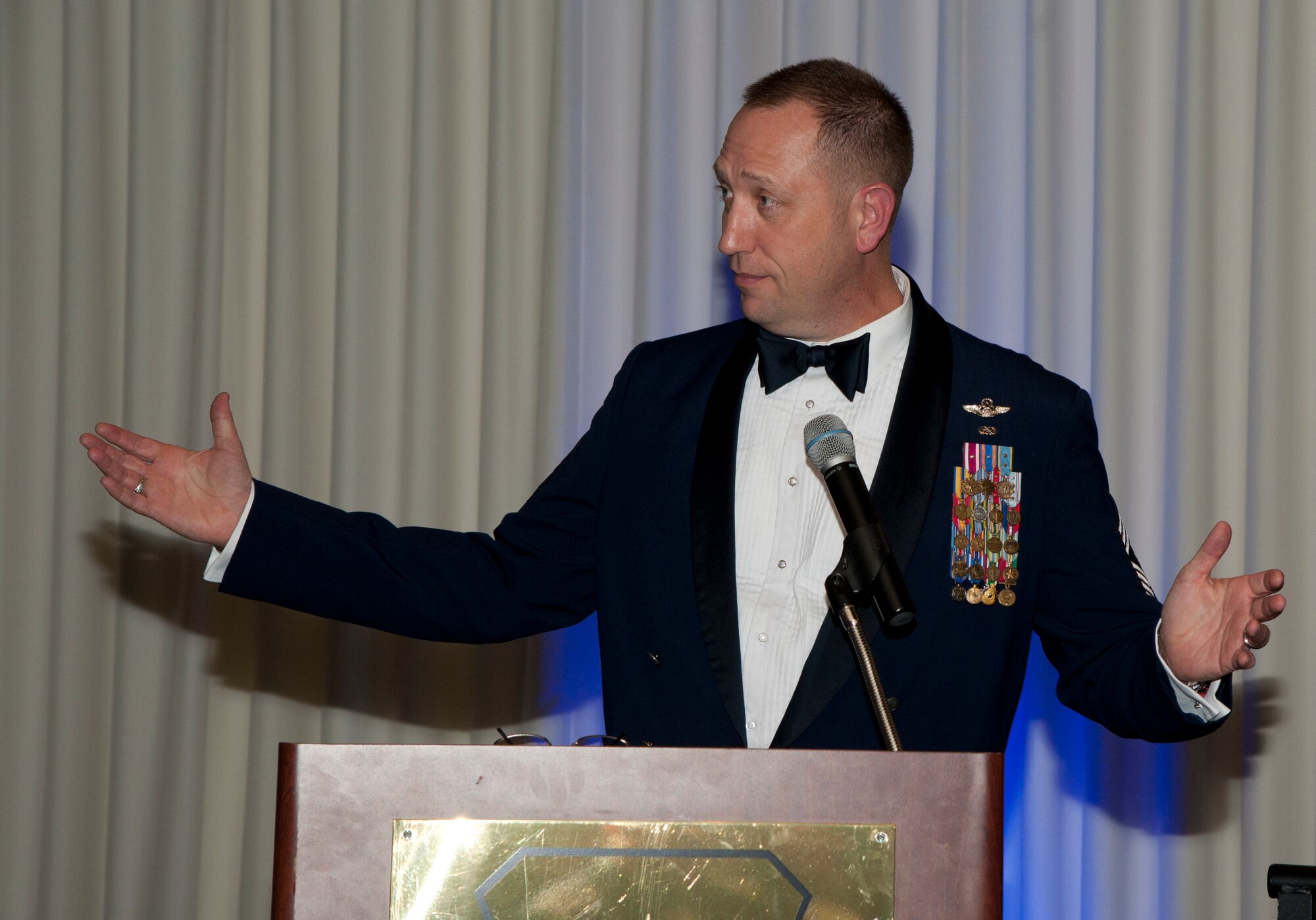 Chief Master Sgt. Robert Boyer, the 19 Air Force command chief, addresses the audience during the Senior NCO Recognition Ceremony Sept. 2 at the Vance Collocated Club. Boyer reminded Vance’s newest master sergeants and master sergeant selects that they should strive to be leaders who will be remembered.  (U.S. Air Force photo / Tech. Sgt. James Bolinger)