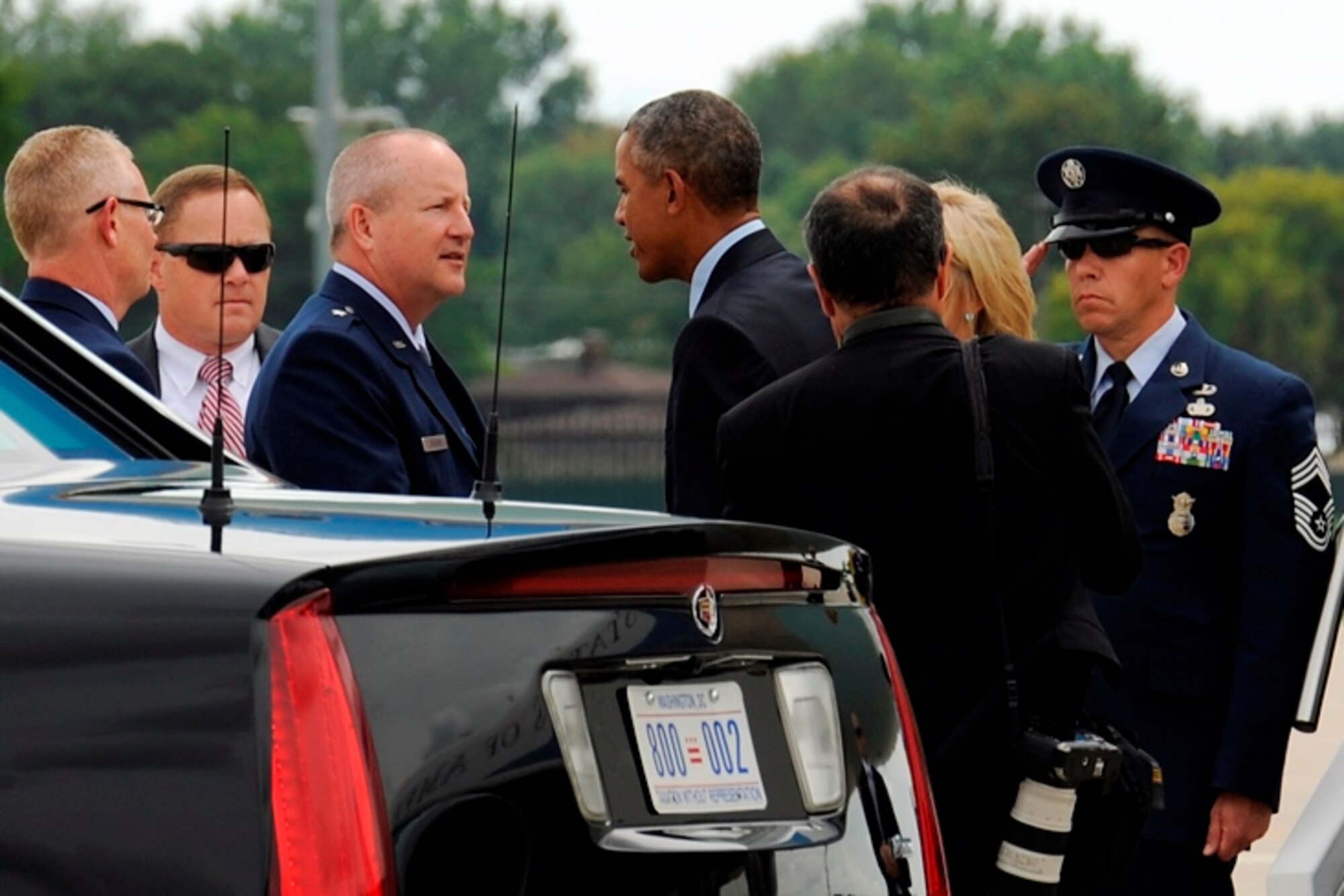 President Barack Obama is greeted by Brig. Gen. Doug Slocum, commander of the 127th Wing, upon the president’s arrival at Selfridge Air National Guard Base, Mich., Sept. 9, 2015. The president spoke briefly with the general and visited with a small group of Airmen and local guests at the base before traveling to nearby Macomb Community College in Warren, Mich., to discuss federal higher education initiatives. (U.S. Air National Guard photo by Tech. Sgt. Dan Heaton / Released)