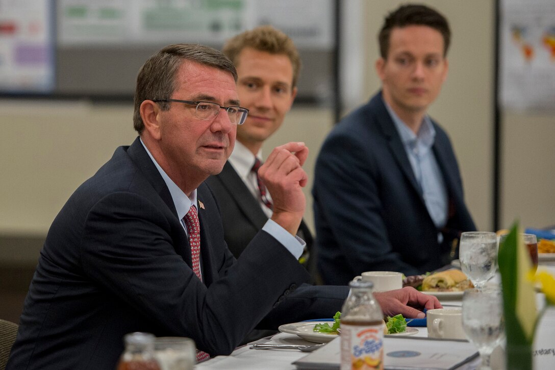 Defense Secretary Ash Carter speaks with a group Defense Advanced Research Projects Agency rising stars over lunch as he attends the DARPA “Wait, What?" future technology forum in St. Louis, Mo., Sept. 9, 2015. DoD photo by U.S. Air Force Master Sgt. Adrian Cadiz