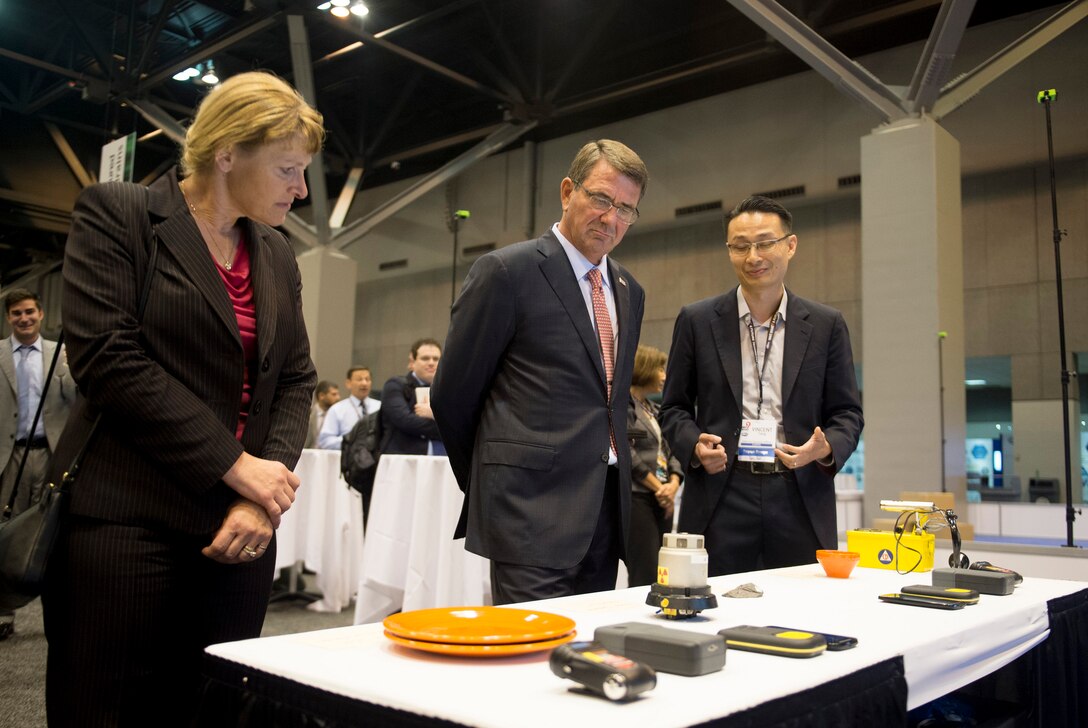 Defense Secretary Ash Carter views one of the displays at the Defense Advanced Research Projects Agency “Wait, What?" future technology forum at the America's Convention Center Complex in St. Louis, Mo., Sept. 9, 2015. DoD photo by U.S. Air Force Senior Master Sgt. Adrian Cadiz