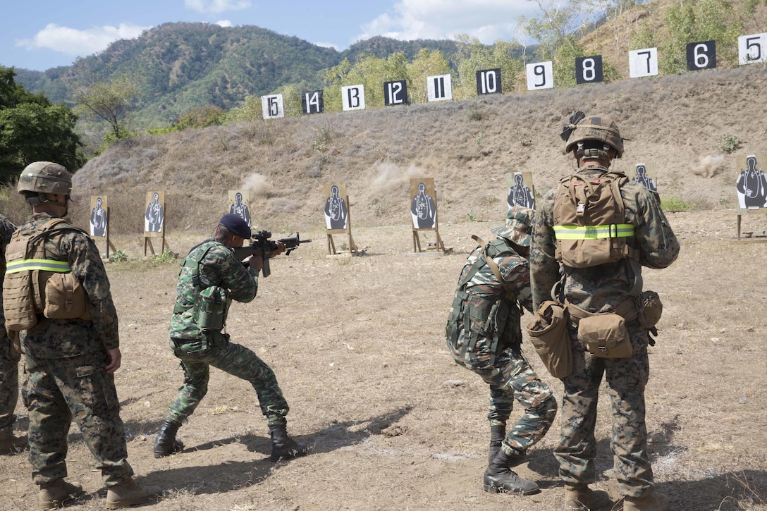 Back To The Basics: U.S. Marines And Timor-Leste Defence Force Members ...