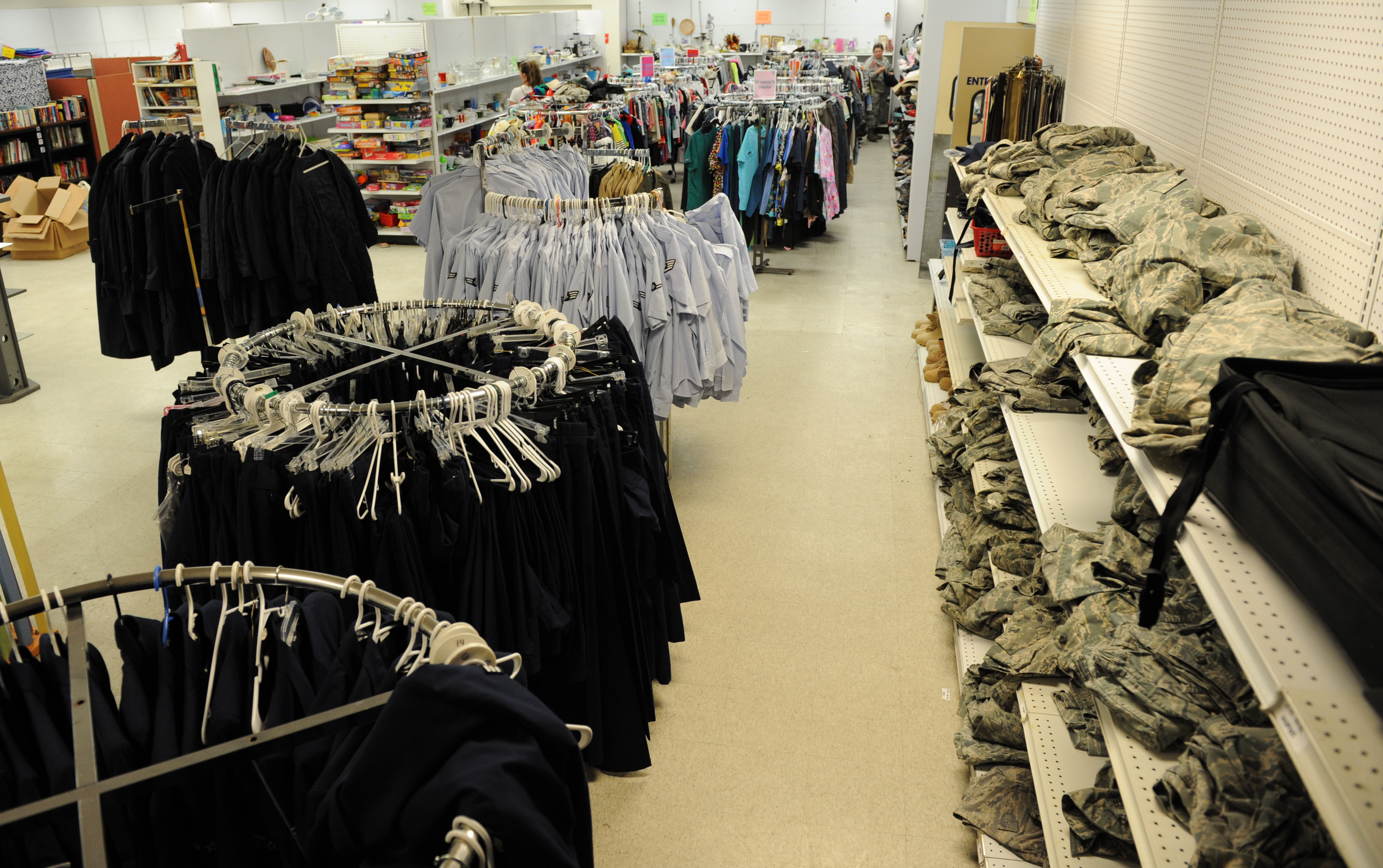 Airman's Attic gives back > Keesler Air Force Base > Article Display