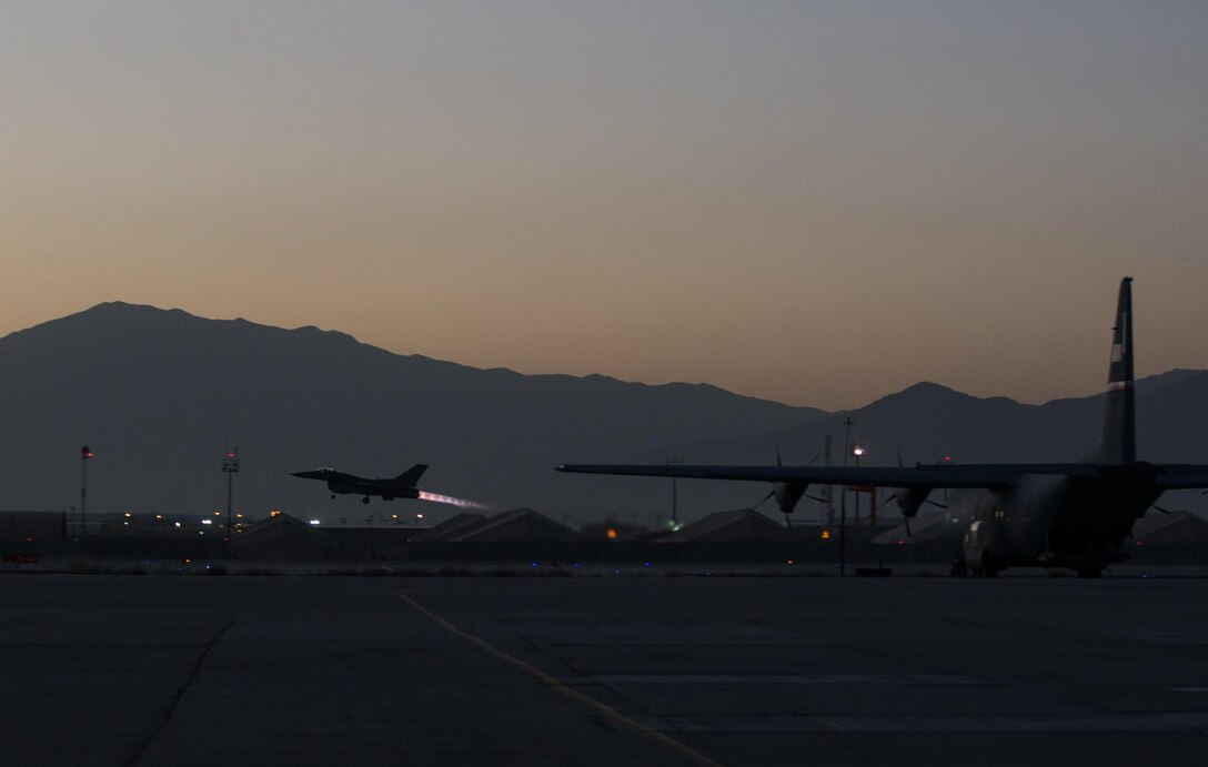 A U.S. Air Force F-16 Fighting Falcon aircraft assigned to the 555th Expeditionary Fighter Squadron takes off on a combat sortie from Bagram Airfield, Afghanistan, Sept. 12, 2015. The F-16 is a multi-role fighter aircraft that is highly maneuverable and has proven itself in air-to-air and air-to-ground combat. (U.S. Air Force photo by Tech. Sgt. Joseph Swafford/Released)