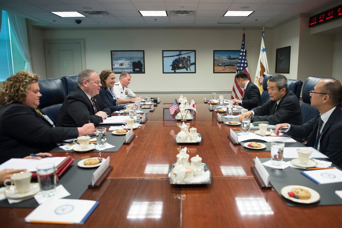 Deputy Defense Secretary Bob Work, center left, meets with Japanese Vice Defense Minister Masanori Nishi, at the Pentagon Sept. 15, 2015 to discuss matters of mutual importance. DoD photo by Air Force Senior Master Sgt. Adrian Cadiz