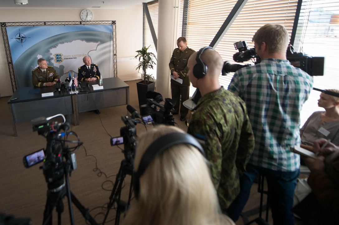 U.S. Army Gen. Martin E. Dempsey, chairman of the Joint Chiefs of Staff, second from left, and Estonian Lt. Gen. Riho Terras, commander of the Estonian Defense Forces, hold a news conference in Tallinn, Estonia, Sept. 14, 2015. DoD photo by D. Myles Cullen
