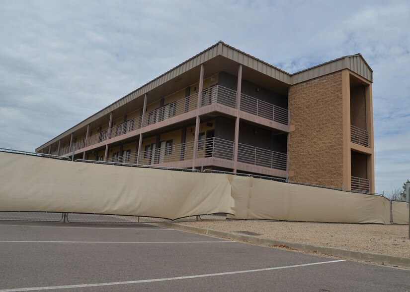 housing starts upgrade > Luke Air Force Base > Article