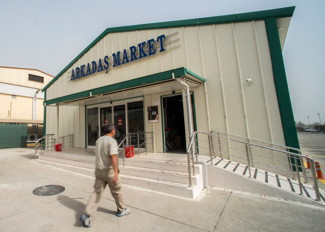 A Turkish national visits the newly opened Arkadas Market Sept. 8, 2015, at Incirlik Air Base, Turkey. The market opened its doors in July 2015 to accommodate U.S. and Turkish Airmen and their families who are living on Incirlik AB. (U.S. Air Force photo by Airman 1st Class Cory W. Bush/Released)
