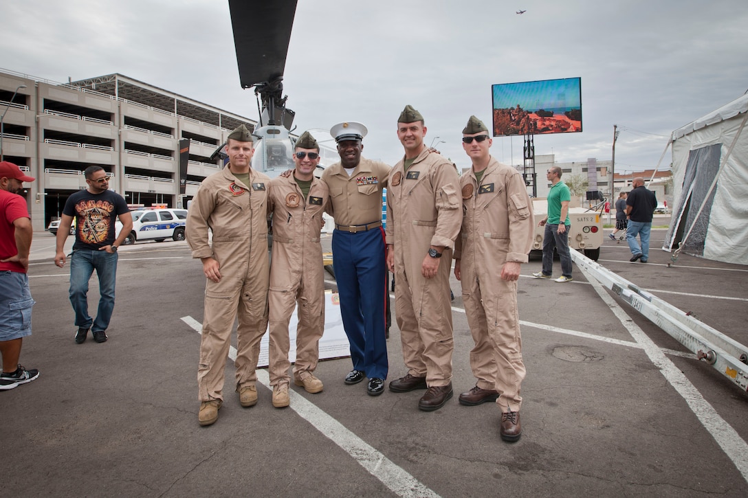 The 18th Sergeant Major of the Marine Corps, Ronald L. Green, visits U.S. Marines participating in Marine Week, a program designed to celebrate the local community, country, and Corps in Phoenix, AZ., September 10, 2015.  (U.S. Marine Corps photo by Sgt. Melissa Marnell, Office of the 18th Sergeant Major of the Marine Corps/Released)