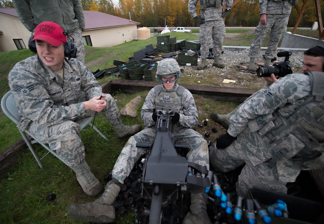 Airman 1st Class Nathaniel Kibler, a 354th Security Forces Squadron response force member, fires a Mark 19 grenade launcher during qualification training Sept. 9, 2015, at Eielson Air Force Base, Alaska. To be qualified on the weapon members of the squadron must show proficiency annually. (U.S. Air Force photo by Staff Sgt. Shawn Nickel/Released)
