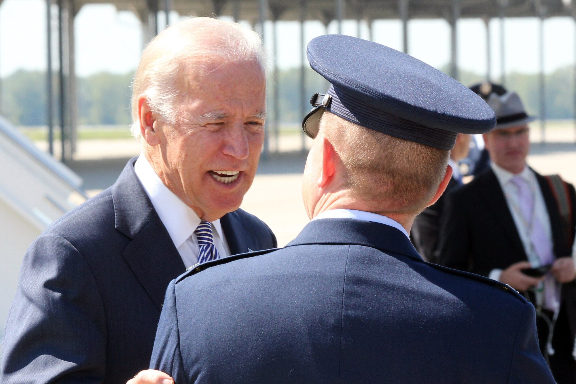 Vice President Joe Biden talks with Col. Rolf Mammen, 127th Wing vice commander, moments after landing at Selfridge Air National Guard Base, Mich., in Air Force Two Sept. 17, 2015. The vice president spoke at a mass transit event later in the day in Detroit. Biden’s visit came just a week after a visit to Selfridge by President Barack Obama and two weeks after a seven member Congressional delegation toured the base. (U.S. Air National Guard photo by Tech. Sgt. Dan Heaton)