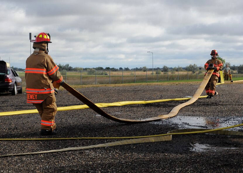 (U.S. Air Force photo/Senior Airman Kristoffer Kaubisch)