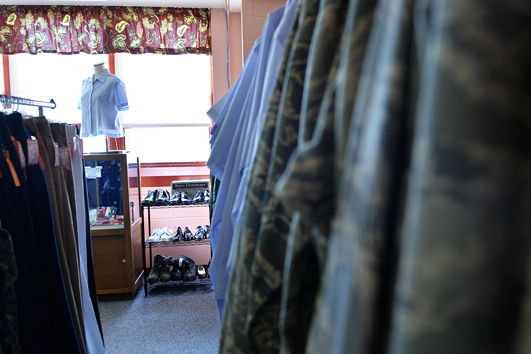Offutt Thrift Shop reopens after renovation > Offutt Air Force Base