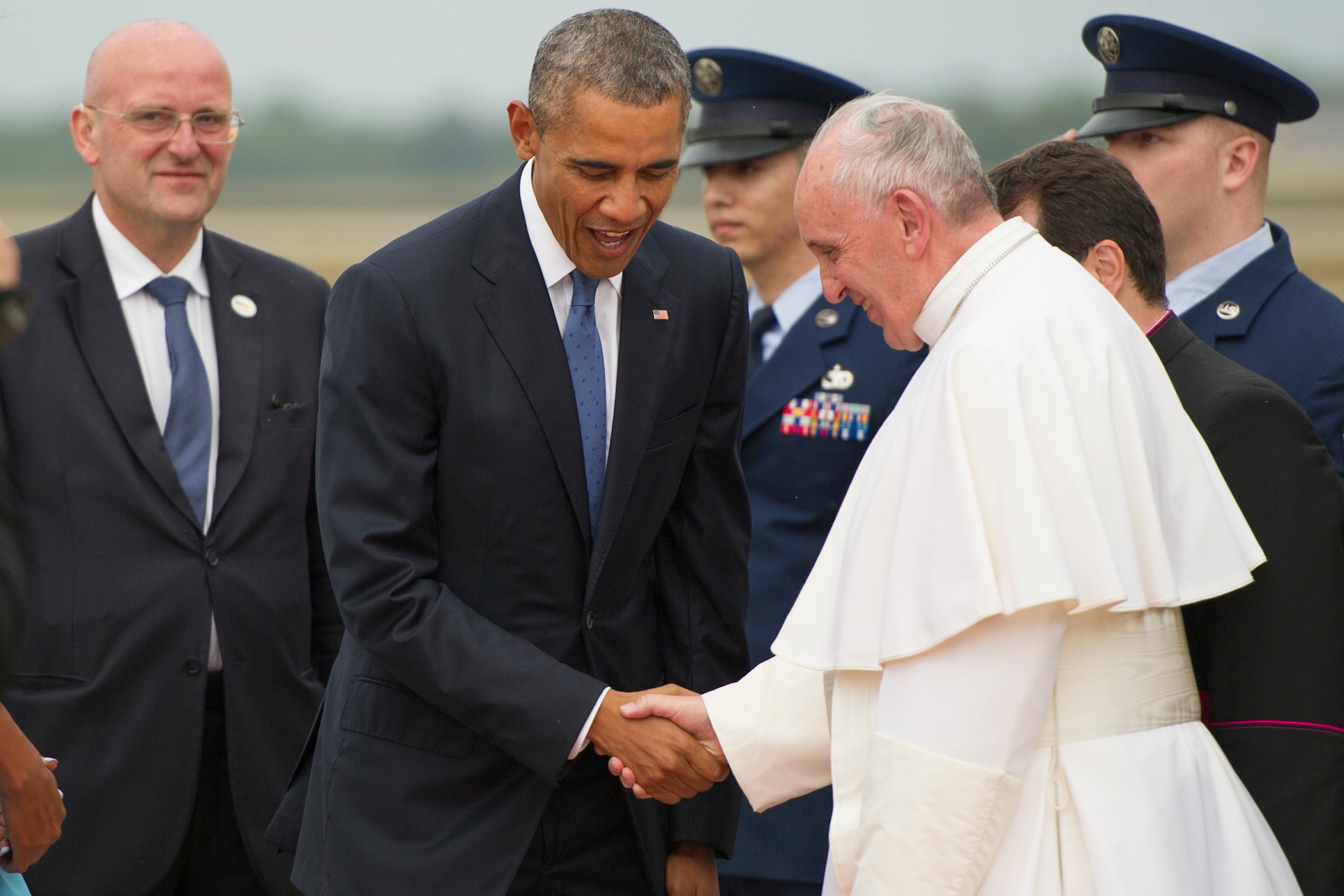President Barack Obama greets Pope Francis at Joint Base Andrews, Md., Sept. 22, 2015. This marks the first visit by the current pope to the United States. (U.S. Air Force photo/Tech. Sgt. Robert Cloys)