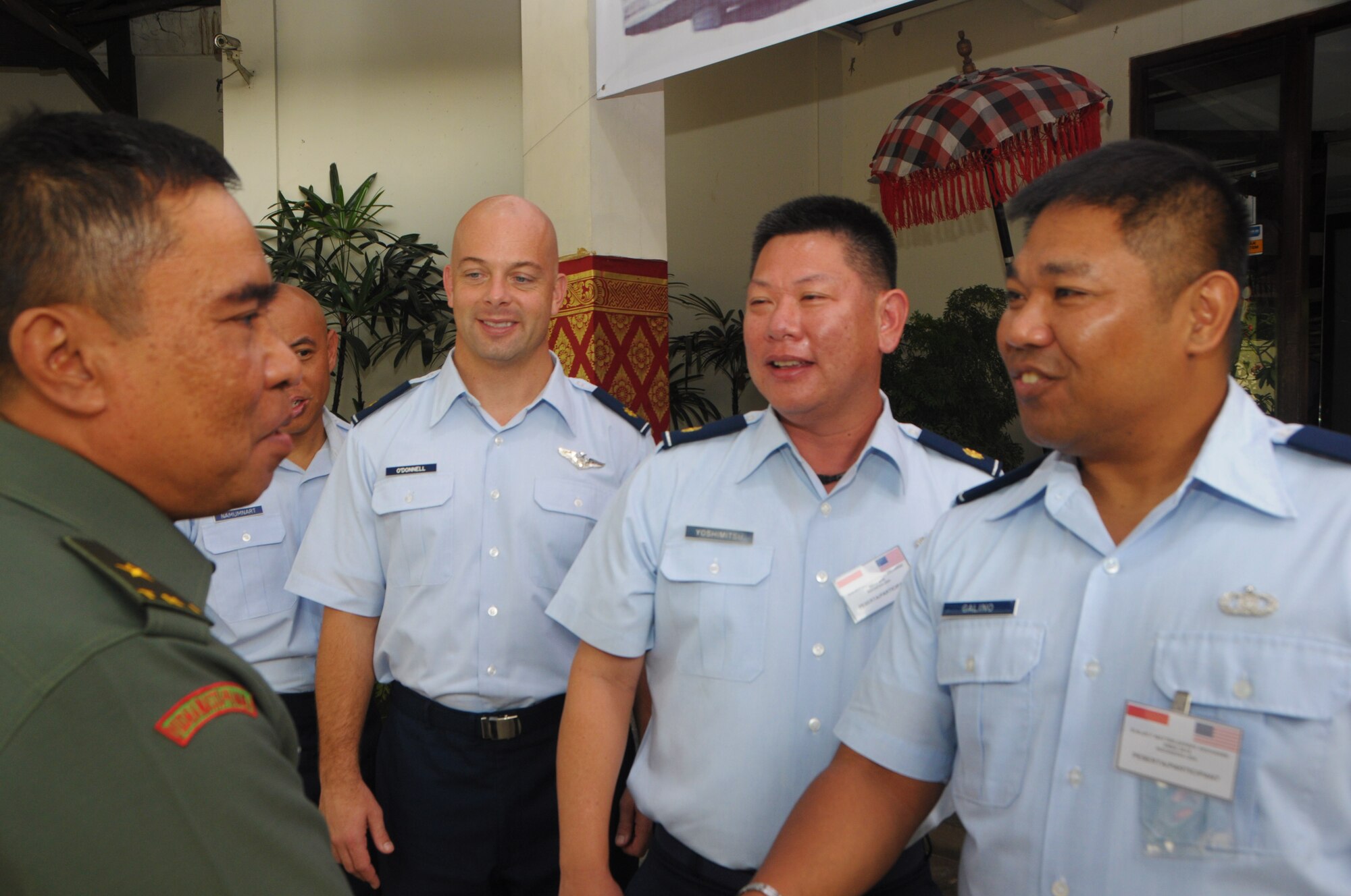 Brig. Gen Raharyono, Senior Staff Officer 7/TNI Staff of Operations, stops by to meet members of the Hawaii Air National Guard during a subject matter expert exchange with Kohanudnas, the Indonesian armed forces component responsible for air defense, Sept. 16. 2015, Jakarta, Indonesia. As part of the National Guard's State Partnership Program, members of the HIANG participated in an air defense subject matter expert exchange with counterparts from Indonesia. (U.S. Air National Guard photo by Senior Airman Orlando Corpuz/released)
