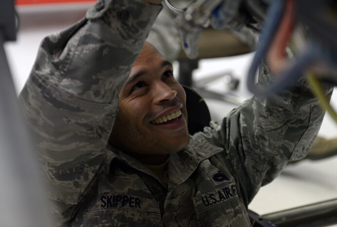 Staff Sgt. John Skipper, 57th Aircraft Maintenance Squadron Viper Aircraft Maintanence Unit aerospace propulsion craftsman, works on an engine generator at Detachment 13, 372nd Training Squadron on Nellis Air Force Base, Nev., Sept. 10, 2015. The objective for the specialized training was to teach Skipper how to take an engine generator a part and place it back together. (U.S. Air Force photo by Airman 1st Class Rachel Loftis)