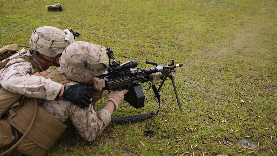 Marines with 1st Battalion, 6th Marine Regiment use the M249 light machine gun to shoot at practice targets during live fire training aboard Camp Lejeune, N.C., Sept. 22 – 23, 2015. The training aimed to improve the Marines’ proficiency with multiple weapons systems and to prepare the Marines for a security element course. 