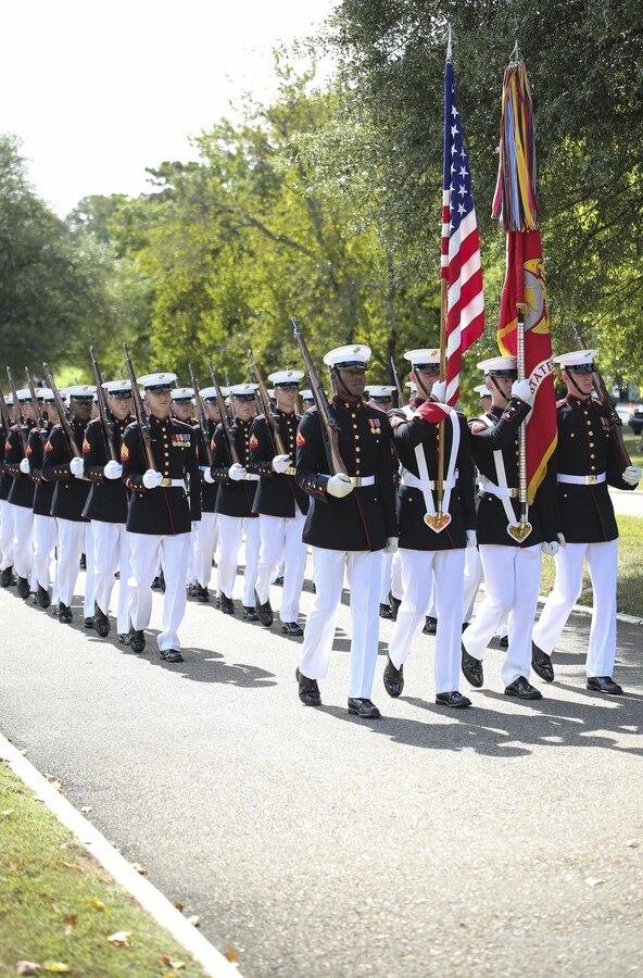 Marines from Marine Corps Barracks Washington, D.C., lead the procession for 1st Lt. Alexander Bonnyman Jr. at Berry Highland Memorial Cemetery in Knoxville, Tenn., on Sept. 27, 2015. Bonnyman joined Marine Forces Reserve in July 1942 and was killed during the battle of Tarawa in 1943. He was then awarded the Medal of Honor for his heroic actions during the battle. Bonnyman’s remains were discovered in Tarawa 72 years after he was buried there.