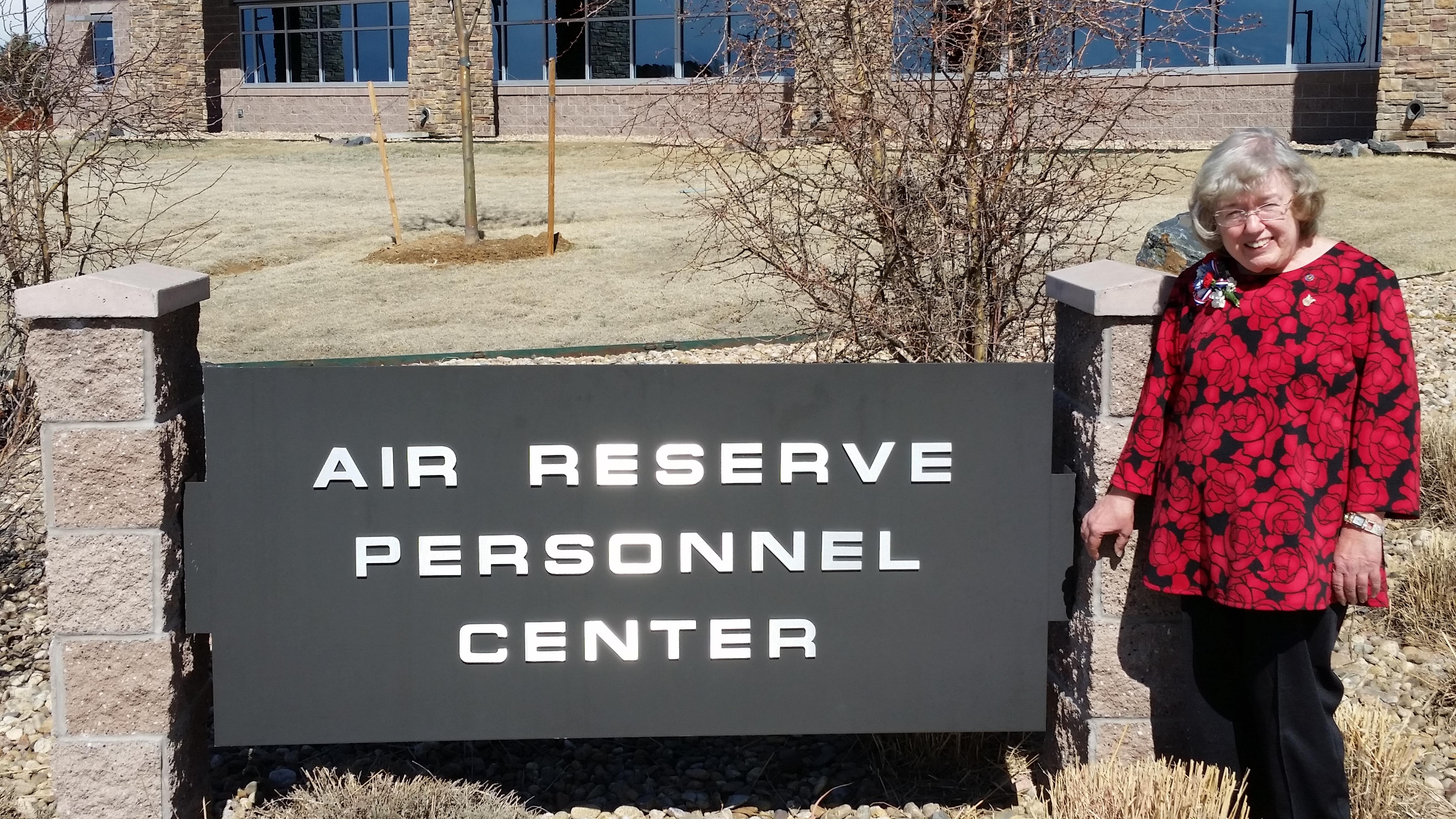 ARPC icon retires at 43 years > Air Reserve Personnel Center > Article Display