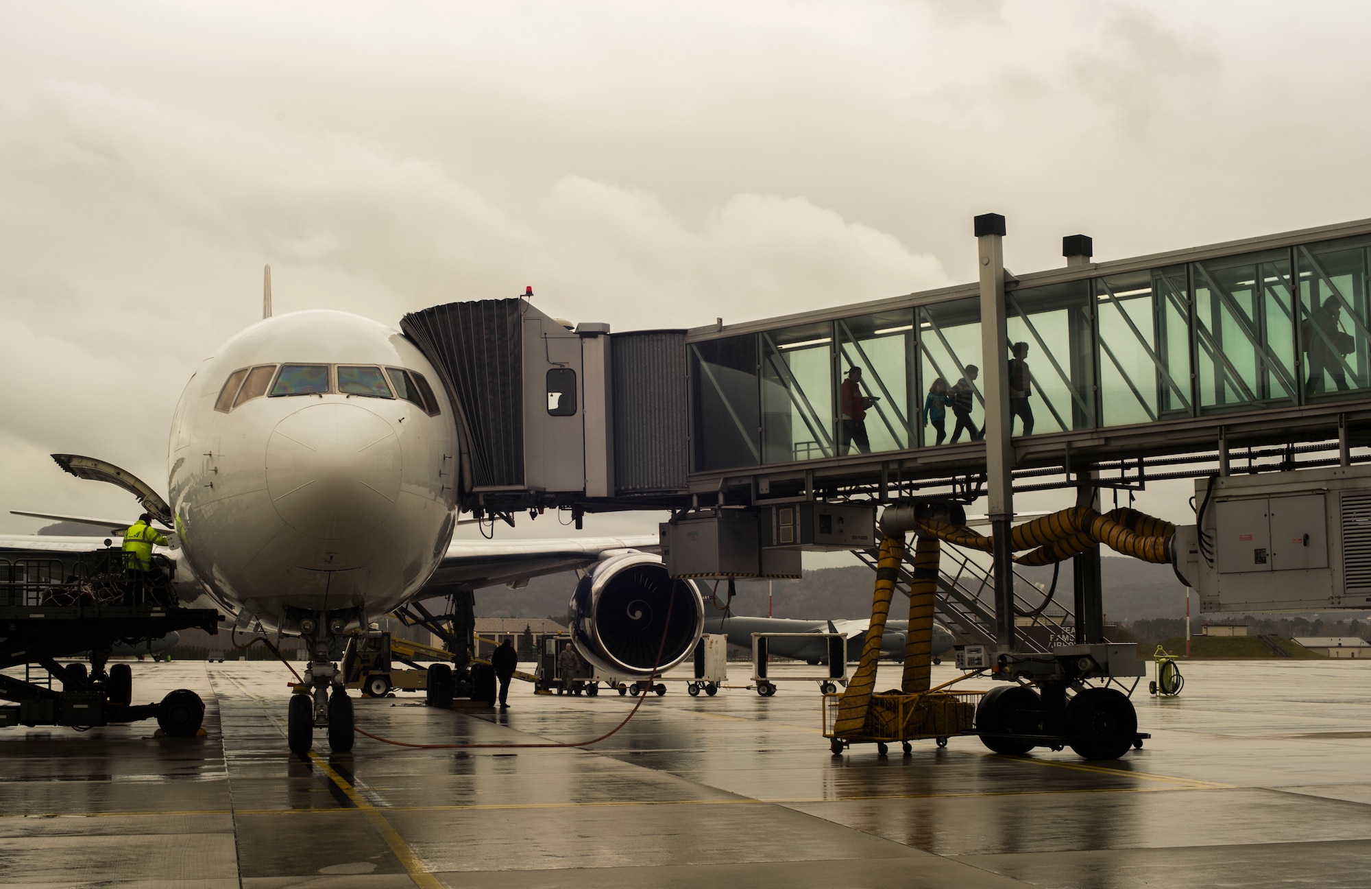 Families previously stationed in Turkey arrive at Ramstein Air Base, Germany, March 30, 2016, after the Department of State and Secretary of Defense approved the ordered departure of service member’s dependents and Department of Defense civilian personnel from the area. Ramstein was designated as a ‘transition location’ for families to await travel to their subsequent duty locations. However, a number of families will relocate to Ramstein for an extended period of time. (U.S. Air Force photo/Senior Airman Jonathan Stefanko)