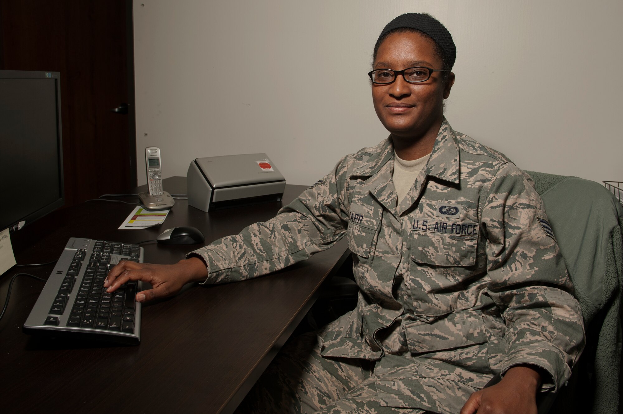 U.S. Air Force Senior Airman Dorothy Carr, 19th Comptroller Squadron financial analyst, liaised with intergovernmental entities including Defense Finance Accounting System, Defense Enterprise Accounting and Management System experts and resource advisors in efforts to expedite more than vendor payments. Carr also attends class weekly in pursuit of a double Master’s Degree in Business Management and Health Administration. (U.S. Air Force photo by Airman 1st Class Mercedes Taylor) 