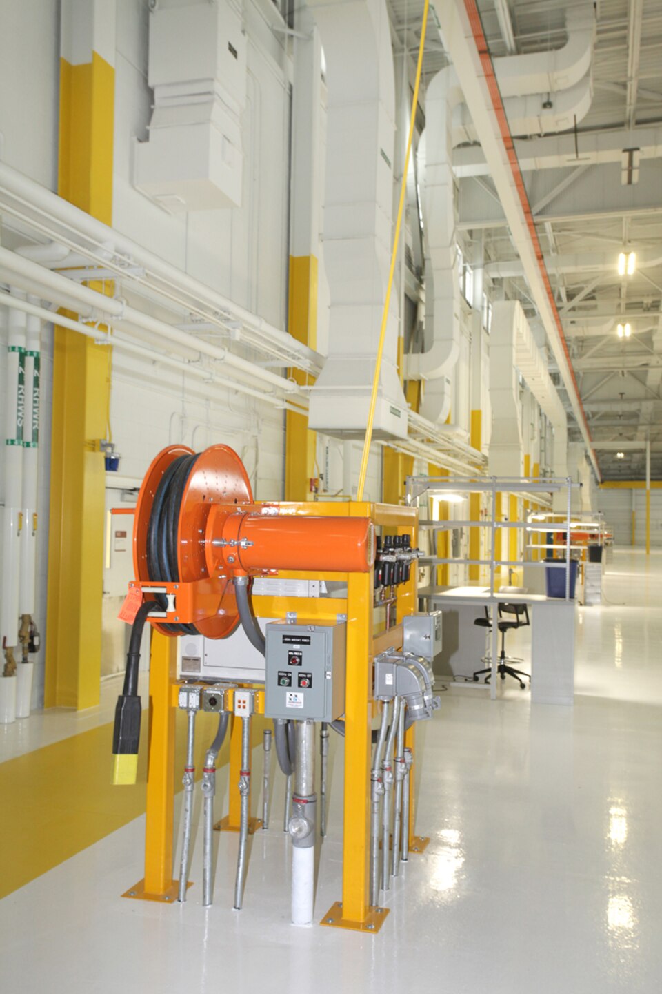 The 10-ton cranes in the 404th Aviation Support Battalion’s Net Zero hangar support the maintenance of the 4th Combat Aviation Brigade’s 113 helicopters, which include CH-47 Chinooks, UH-60 Blackhawks, OH-58 Kiowas and AH-64 Apaches.