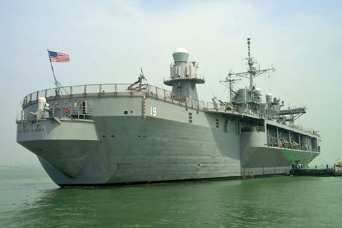 MUMBAI, India (April 3, 2016) - USS Blue Ridge (LCC 19) arrives in Mumbai for a port visit, the U.S. 7th Fleet flagship's first to India in 11 years. The Blue Ridge team consists of more than 900 members, including embarked 7th Fleet staff, Marines from Fleet Anti-terrorism Security Team Pacific (FASTPAC) and the "Golden Falcons" of Helicopter Sea Combat Squadron 12. 