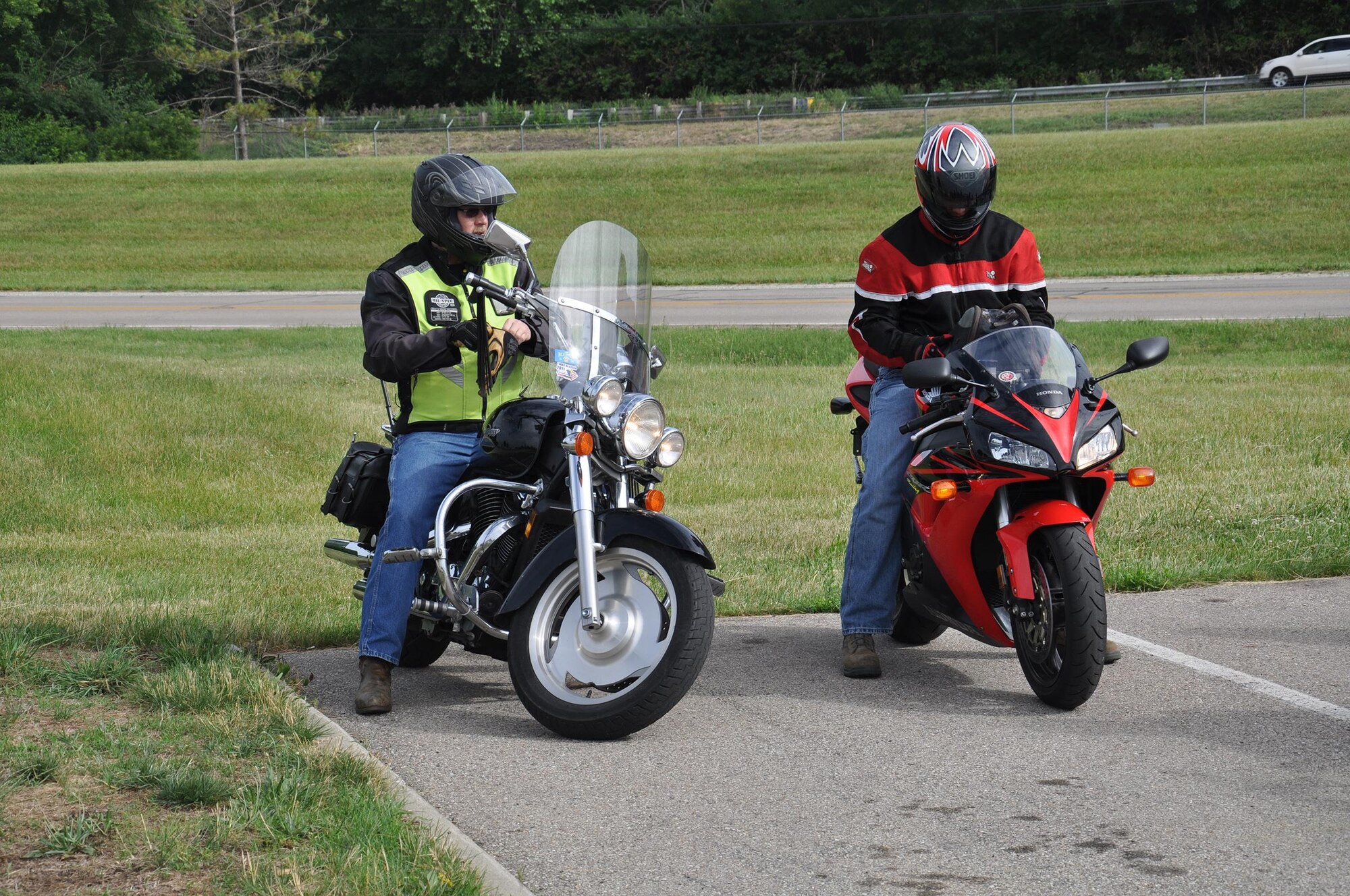 As spring time approaches, so does the fever.  This is not the fever associated with the flu, but the thrill of the ride. That’s right, it is motorcycle season and many will be taking to their bikes this spring.  Those 445th Airlift Wing military riders wishing to replace the four wheels with two or three must adhere to certain rules and regulations