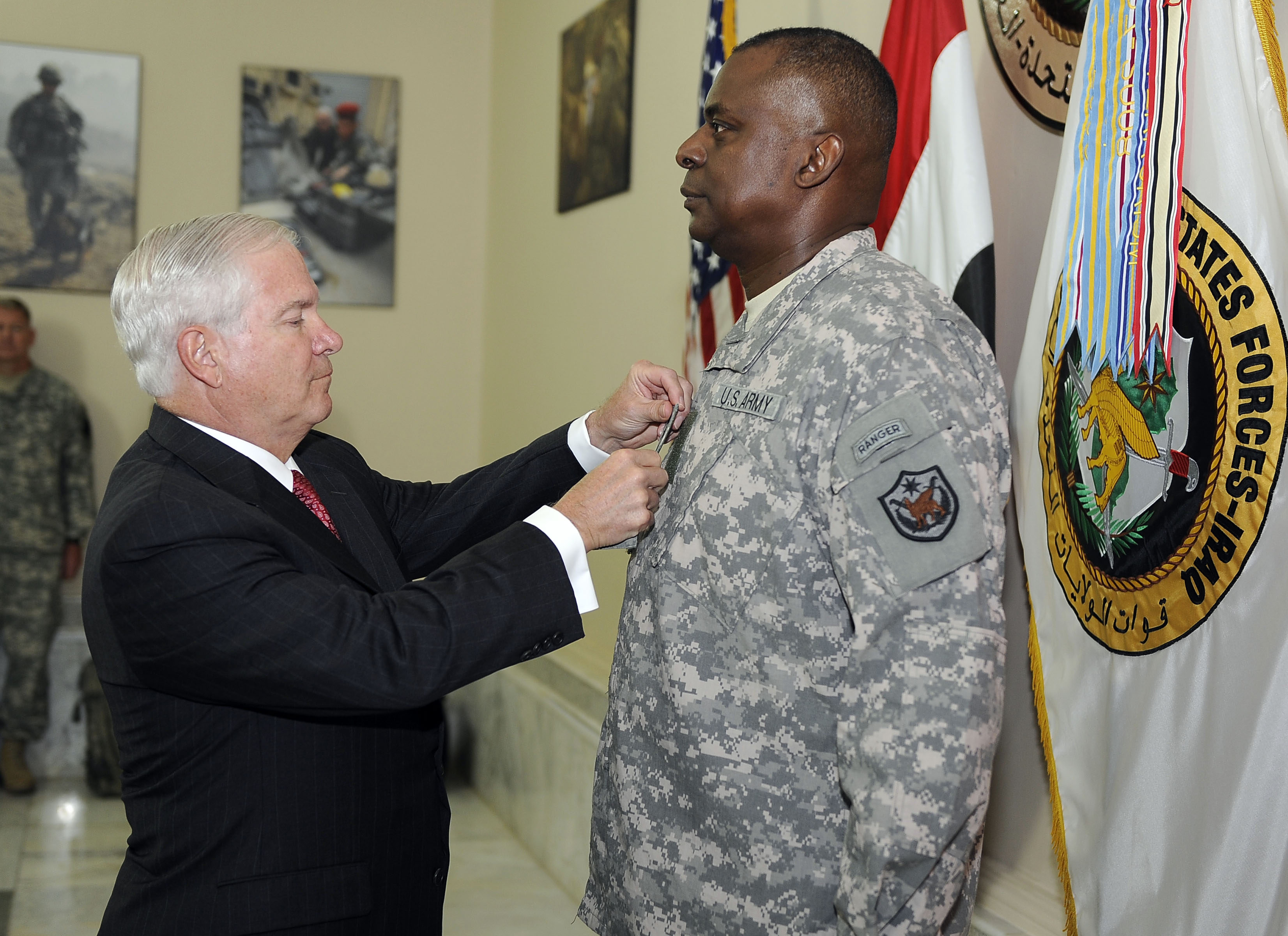 Centcom Commander Leaves Legacy Of Leading From The Front U S Department Of Defense Defense Department News