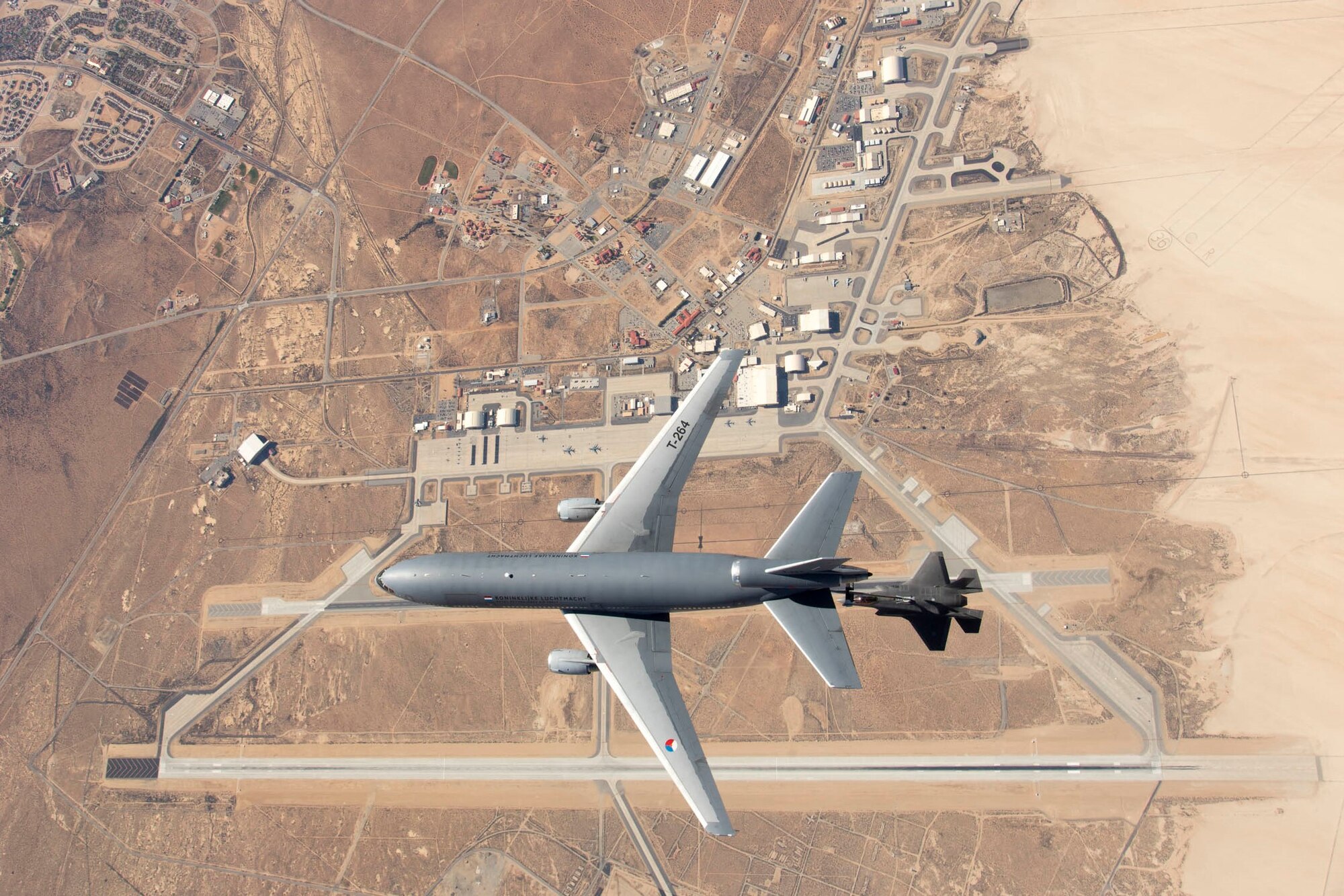 (U.S. Air Force photo by Chris Okula)