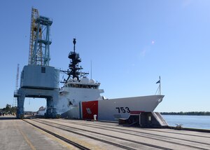 USCGC Hamilton (WMSL 753) conducts a weapons on-load at Joint Base Charleston – Weapons Station, SC, April 4, 2016. This evolution marked the first time in over 20 years that any military ship loaded weapons the JB Charleston - WS. (U.S. Navy Photo by Mass Communication Specialist 1st Class Sean M. Stafford)