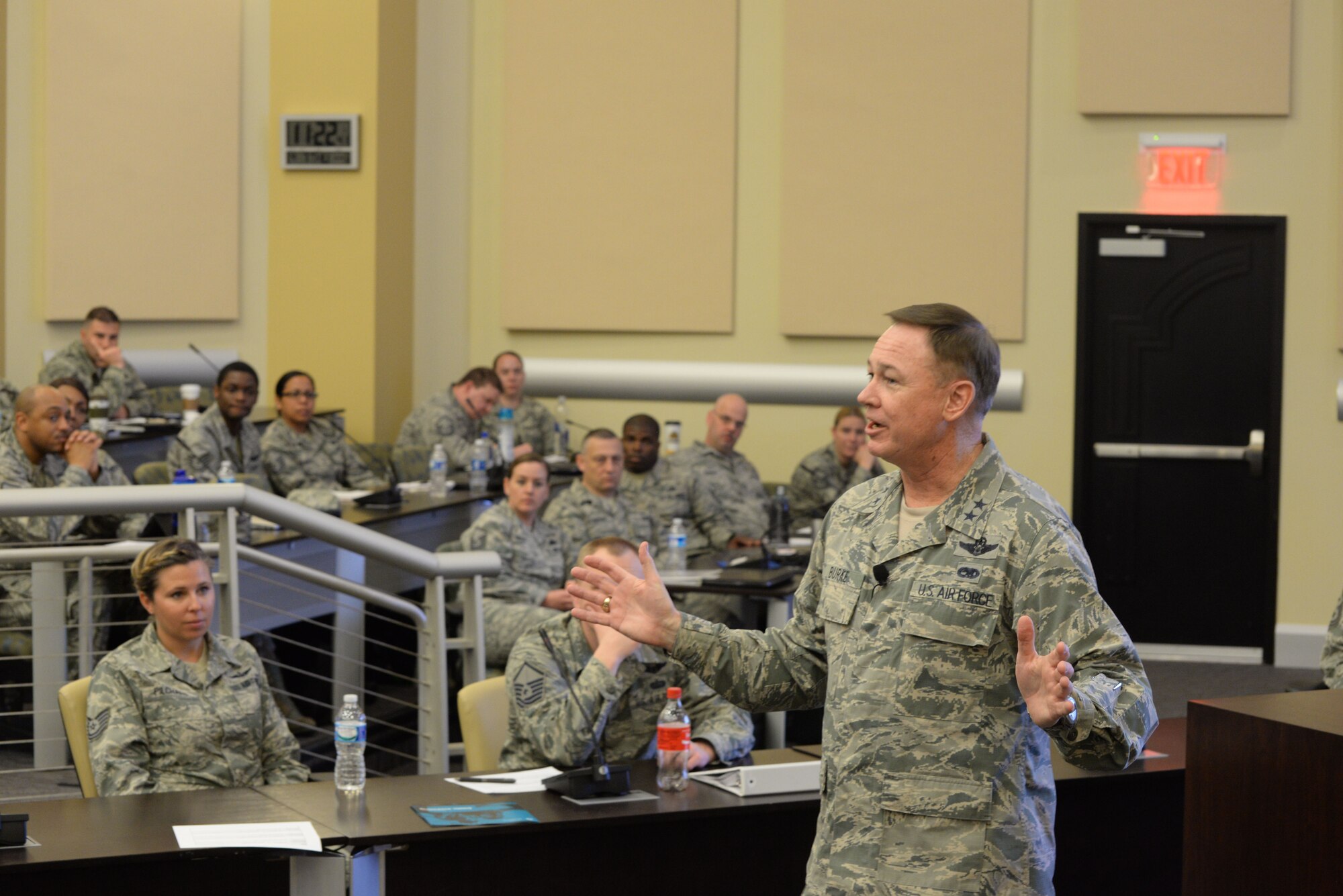 Air Force District of Washington Commander Maj. Gen. Darryl Burke speaks to
potential first sergeants during the First Sergeant Symposium on Joint Base
Andrews, Md., April 7, 2016. The four-day symposium provided perspective and
knowledge of first sergeant responsibilities. (U.S. Air Force photo/Master
Sgt. Tanika Belfield)
