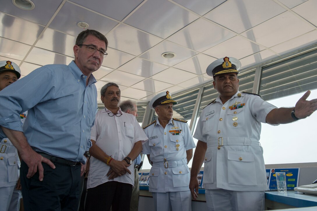 Defense Secretary Ash Carter speaks with Indian naval officers while touring the Karwar naval base as part of a visit to the Indian aircraft carrier INS Vikramaditya in India, April 11, 2016. DoD photo by Air Force Senior Master Sgt. Adrian Cadiz