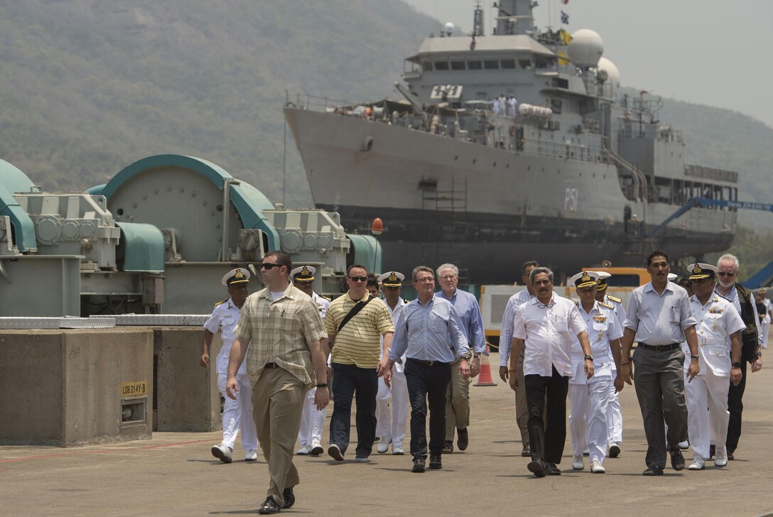 Defense Secretary Ash Carter, center left, walks with Indian Defense Minister Manohar Parrikar, center right, during a tour of the Karwar naval base in India, April 11, 2016. DoD photo by Air Force Senior Master Sgt. Adrian Cadiz