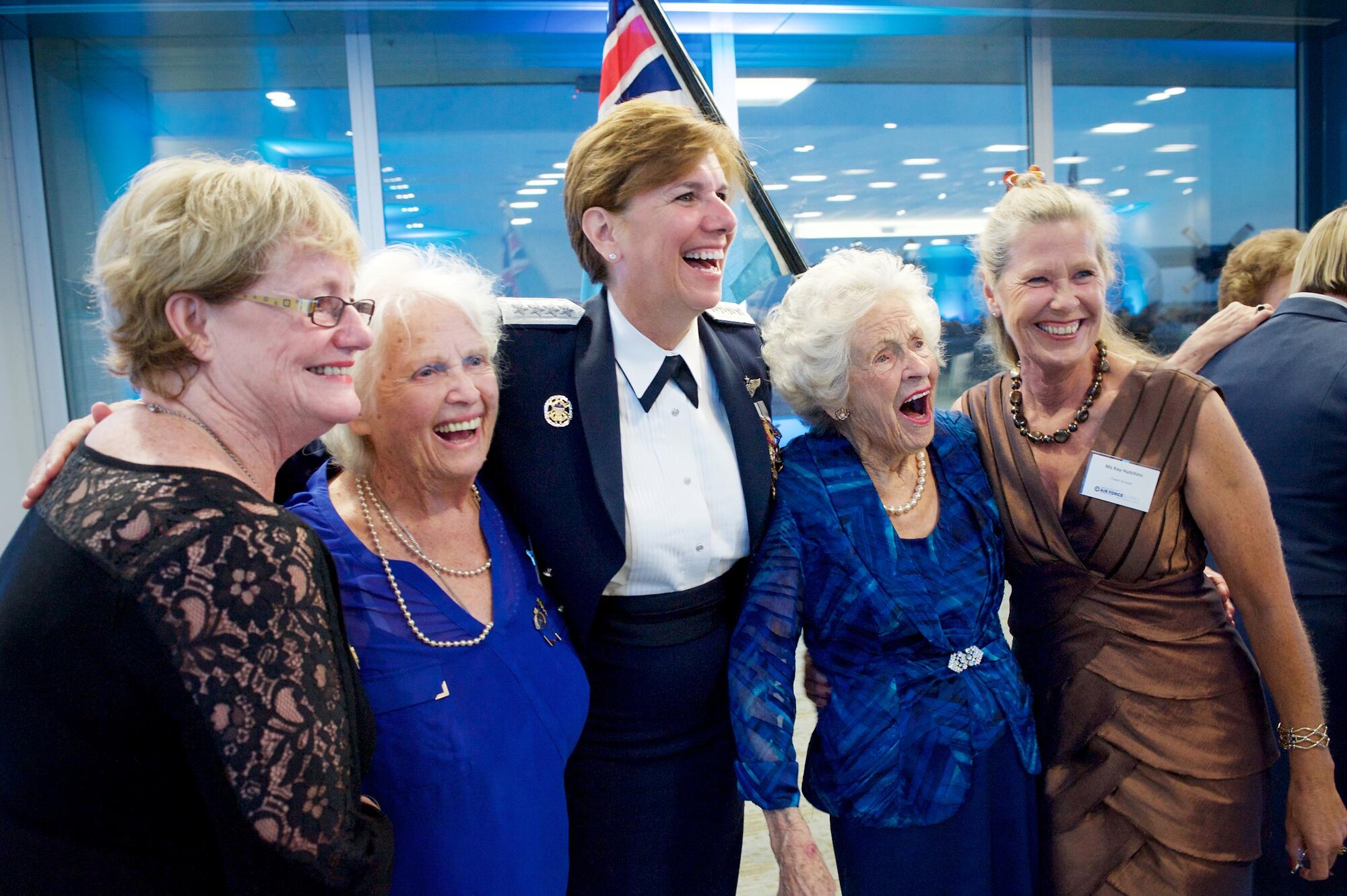 Gen. Lori Robinson, Pacific Air Forces commander, smiles with Royal New Zealand Air Force veterans who attended the 75 Years of Women in Service celebration at RNZAF Base Ohakea, New Zealand March 4, 2016. The base visit and her remarks at the celebration were part of Robinson’s two-week visit to New Zealand and Australia, which served to improve relations with both nations and reaffirmed PACAF’s commitment to the rebalance in the Pacific. (RNZAF courtesy photo)