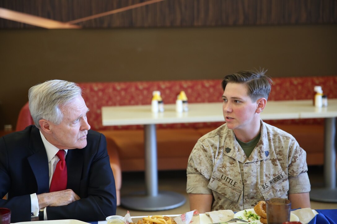 MARINE CORPS BASE CAMP PENDLETON, Calif. – Sergeant Megan Little, a small arms repair technician with 3rd Assault Amphibian Battalion, right, talks with Secretary of the Navy, the Honorable Mr. Ray Mabus, during a luncheon at Camp Pendleton April 12, 2016. Mabus visited Marines and sailors to discuss his intent and expectations for gender integration within combat roles across the Navy and Marine Corps. Opportunities will continue to be based on individual merit and performance, but gender is no longer a consideration in any Marine’s opportunity to serve in every job field. (U.S. Marine Corps Photo By: Cpl. Garrett White/Released)