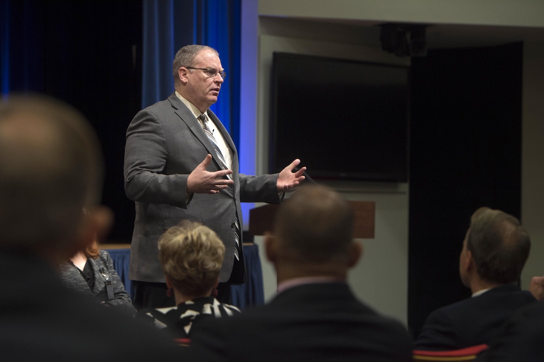 Deputy Defense Secretary Bob Work addresses the Personnel and Readiness department at the Pentagon, April 13, 2016. DoD photo by Navy Petty Officer 1st Class Tim D. Godbee