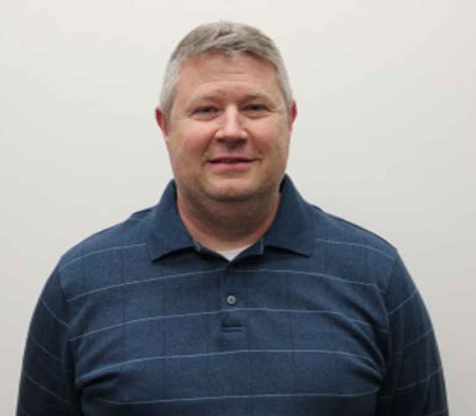 Paul Finn, supervisory supply technician at Distribution Susquehanna, Pa., has been chosen as the Employee of the Quarter for first quarter, fiscal year 2016 