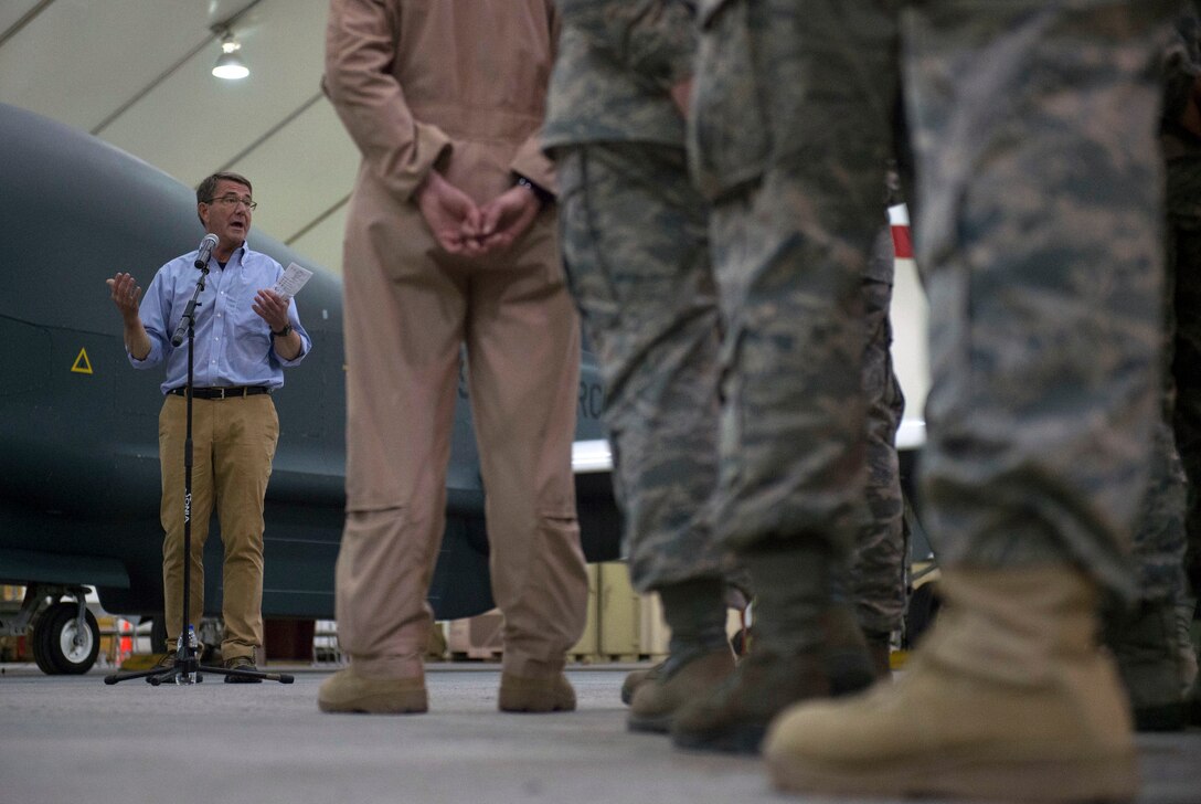 Defense Secretary Ash Carter speaks to U.S. airmen and soldiers at Al-Dhafra Air Base in the United Arab Emirates, April 16, 2016. During his trip, Carter will visit the United Arab Emirates and Saudi Arabia to help accelerate the lasting defeat of the Islamic State of Iraq and the Levant, and participate in the U.S. Gulf Cooperation Council defense meeting. DoD photo by Air Force Senior Master Sgt. Adrian Cadiz