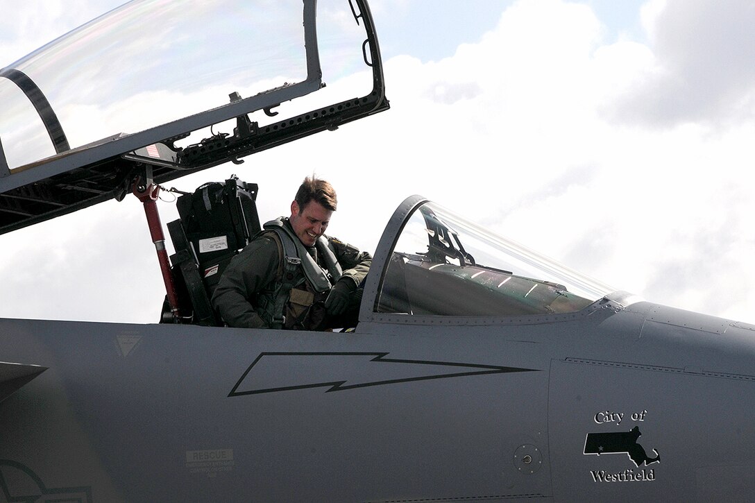 Air Force Lt. Col. Ken Fedora prepares an F-15 Eagle aircraft before takeoff at Barnes Air National Guard Base, Mass., April 3, 2016. Fedora is a pilot assigned to the Massachusetts Air National Guard’s 104th Fighter Wing. More than 200 guardsmen and 12 F-15 Eagles deployed in support multiple NATO objectives in Europe. Air National Guard photo by Senior Airman Loni Kingston