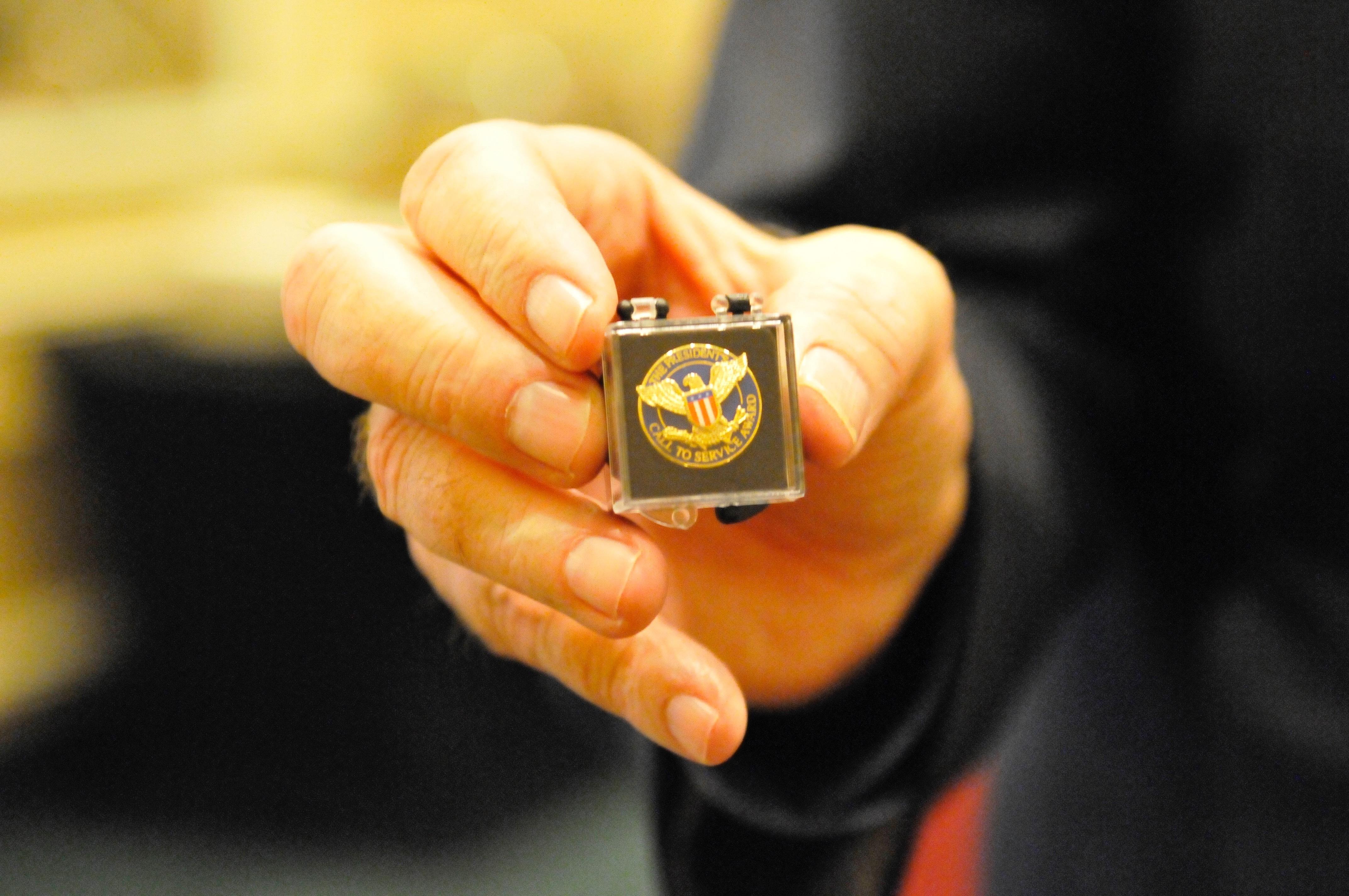 63rd RSC Army Reserve Ambassador receives Presidential Volunteer ...