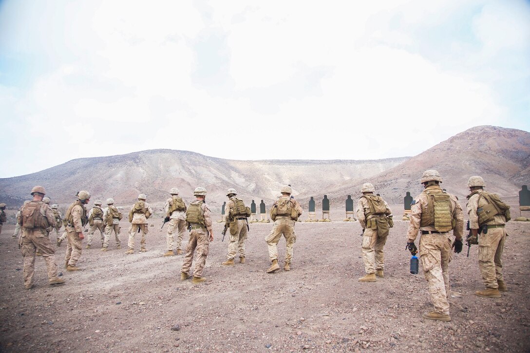 DJIBOUTI, Africa (Apr. 14, 2016)- U.S. Marines with the 13th Marine Expeditionary Unit pivot to the right to engage targets during a live fire range in Djibouti, Africa, Apr. 14, 2016. The 13th MEU is conducting sustainment training to maintain proficiency and combat readiness as part of the Boxer Amphibious Ready Group team on a scheduled deployment to the Western Pacific area of operations. (U.S. Marine Corps photo by 1stLt Francheska Soto/ RELEASED)
